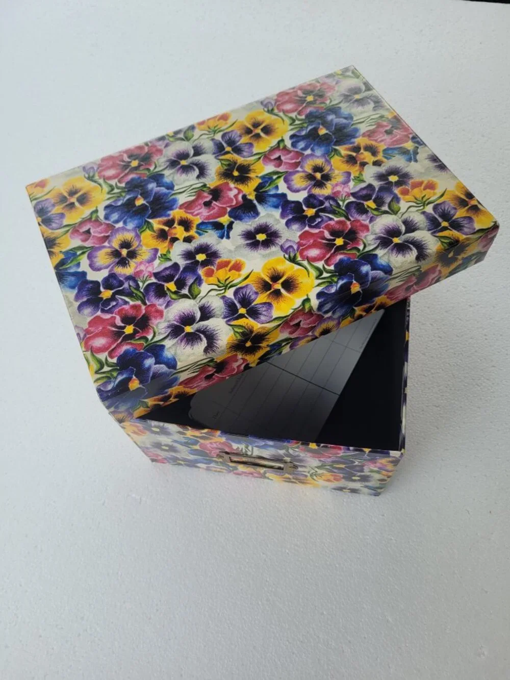 Deluxe Stationery Gift Box Set w/Dividers 47 Greeting Cards Wrapping Paper 1 Bag